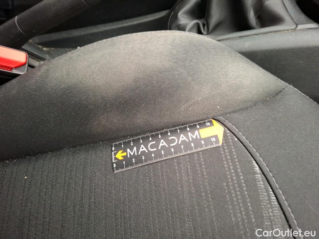  Peugeot  208  Affaire Premium Pack 1.5 HDi 100CV BVM5 E6dT #42