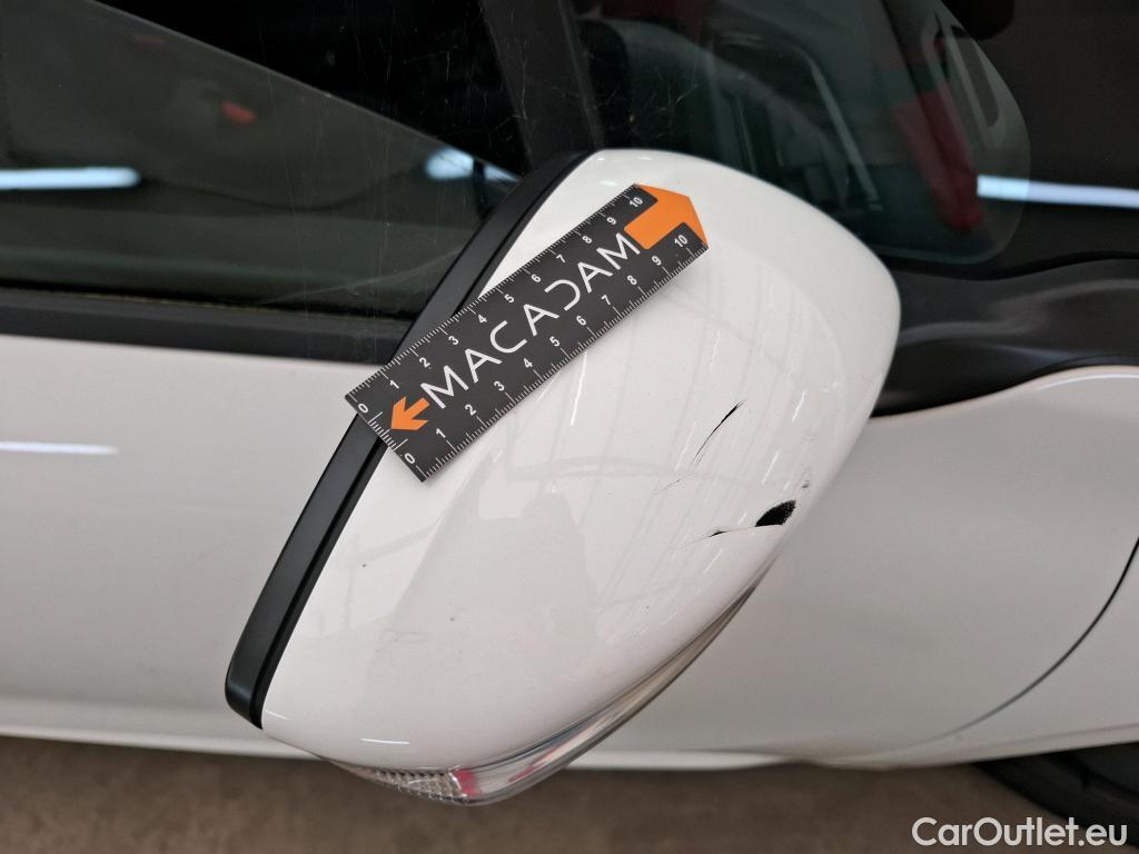  Peugeot  208  Affaire Premium Pack 1.2 80CV BVM5 E6dT #46