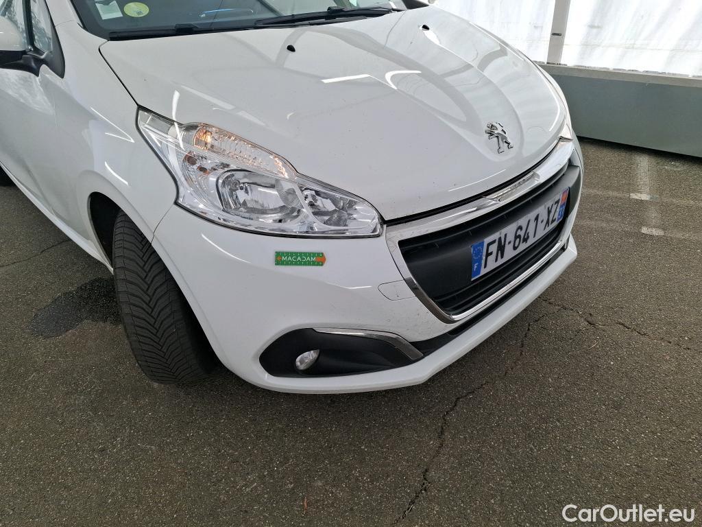  Peugeot  208  Affaire Premium Pack 1.5 HDi 100CV BVM5 E6dT #24