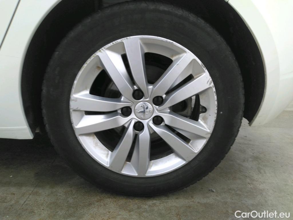  Peugeot  308  / 2017 / 5P / Berline BlueHDi 130 EAT6 S&S ACTIVE BUSINESS / TRANSFO VP/VF #56