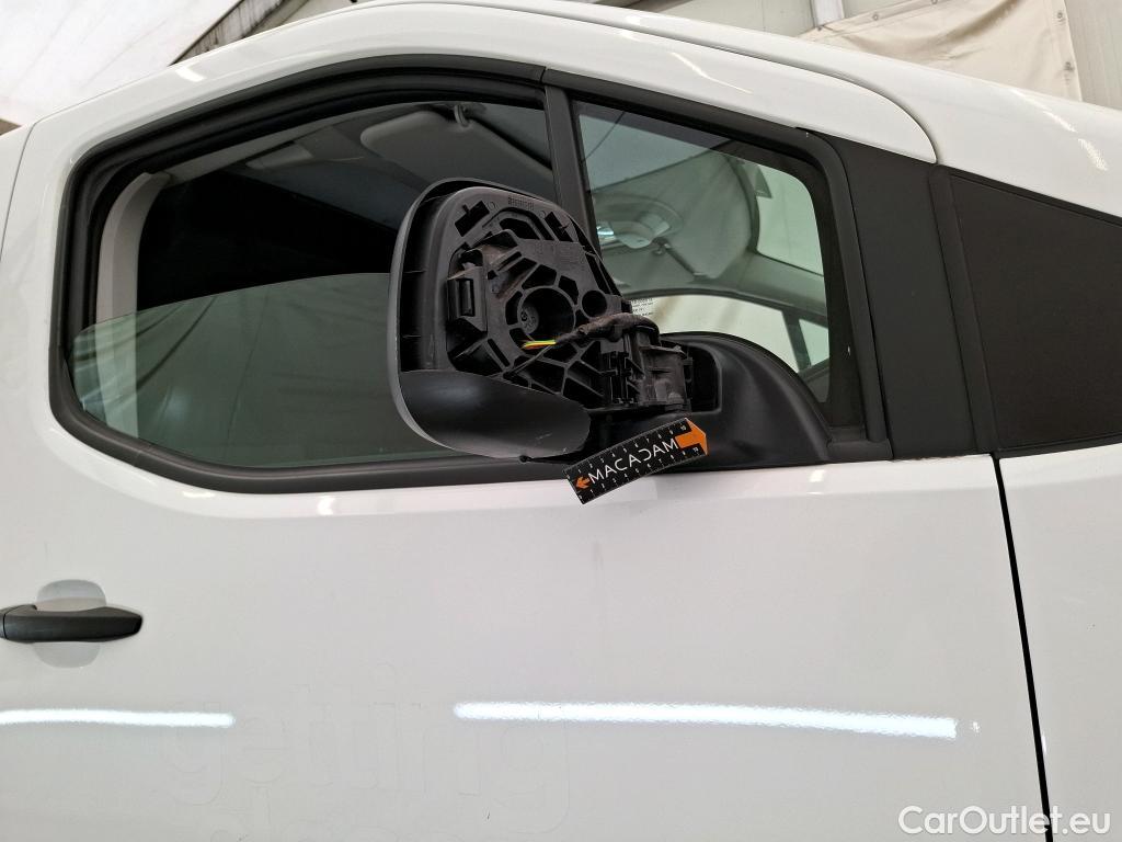  Citroen  Berlingo  Fourgon Club M 650 1.5 BlueHDi 100CV BVM6 E6d #25