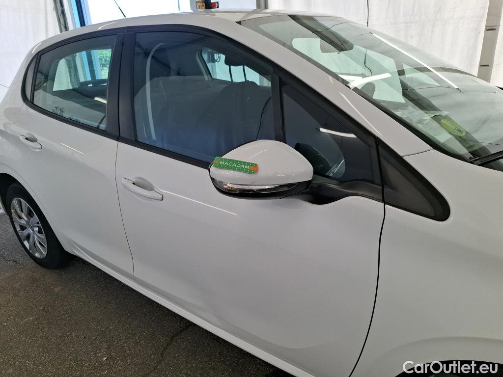  Peugeot  208  Affaire Premium Pack 1.5 HDi 100CV BVM5 E6dT #39