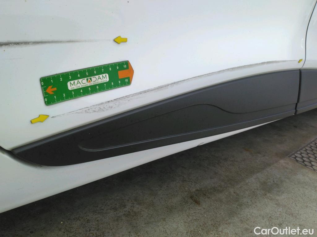  Renault  Clio  IV Air MediaNav 1.5 dCi 90CV BVM5 E6 #14