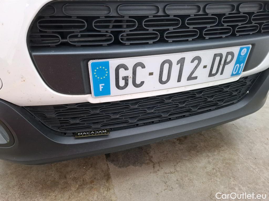 Citroen  C3 CITROEN  Société / 2020 / 5P / Berline / VU PureTech 83 S&S BVM Feel Nav #98
