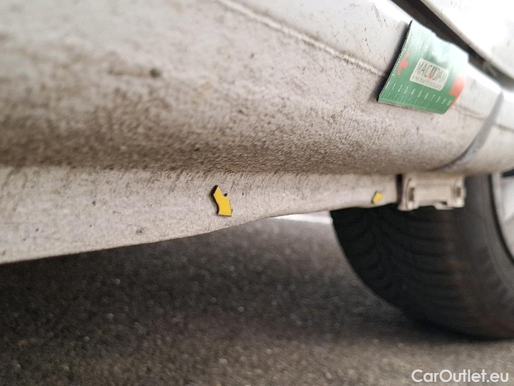  Renault  Kangoo  II Express Extra (Série Spéciale) 1.5 dCi 80CV BVM6 E6dT #47