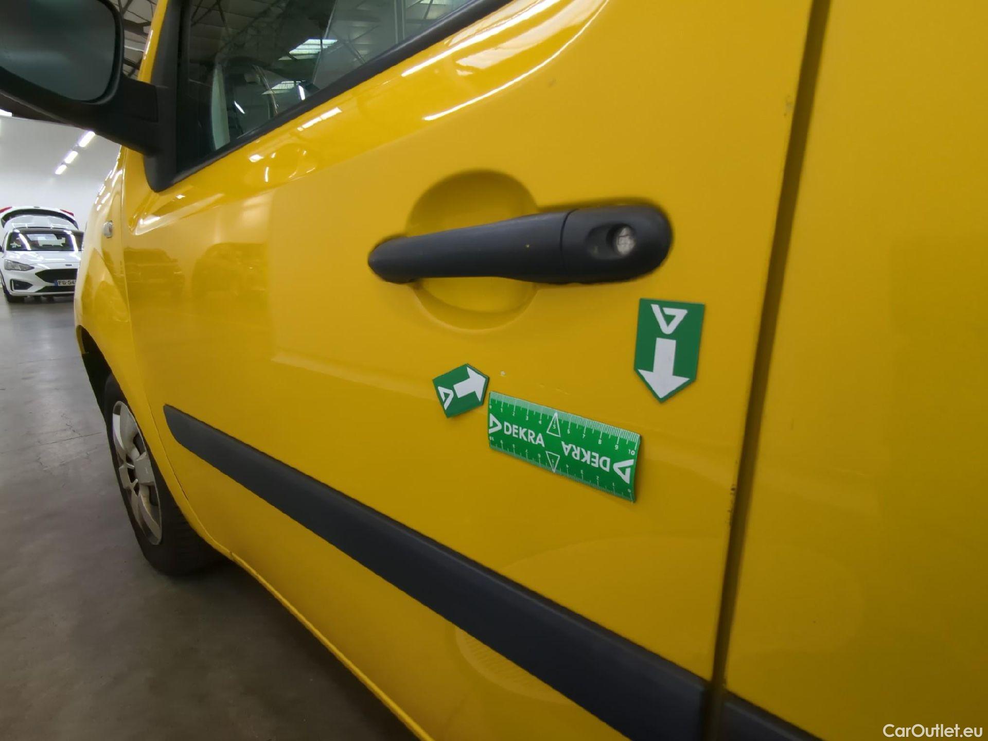  Renault  Kangoo  Express Grand Confort (L1) 1.5 dCi 90CV BVM5 E6 #17