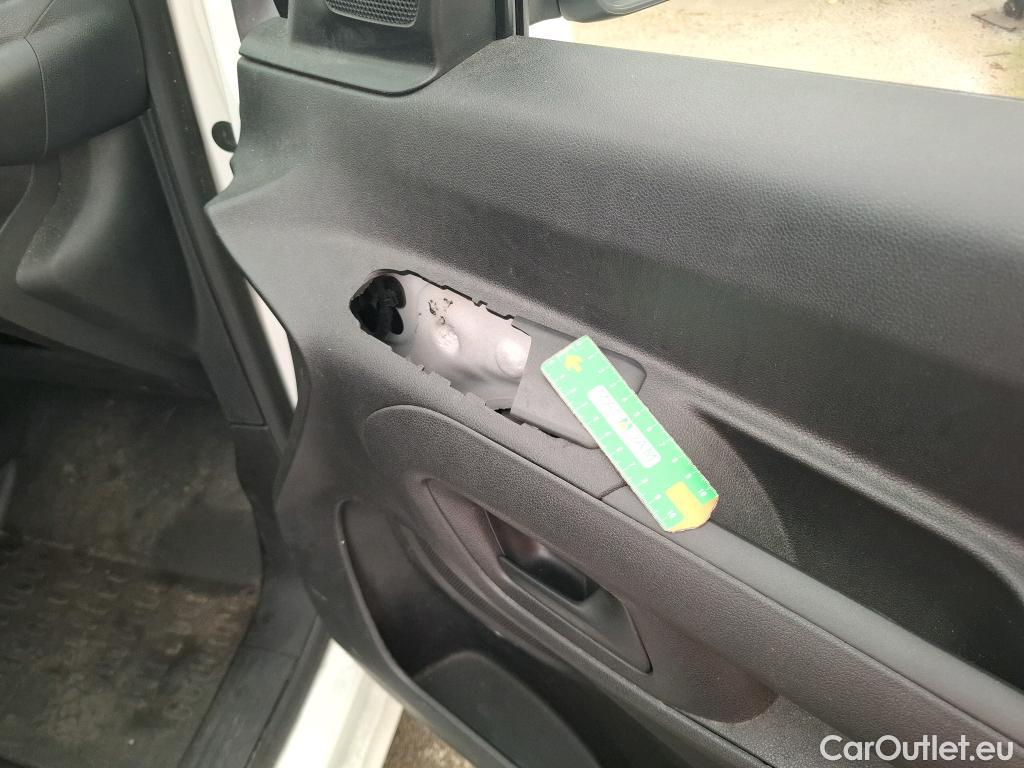  Citroen  Berlingo  Fourgon Club M 650 1.5 BlueHDi 75CV BVM5 E6dT #31