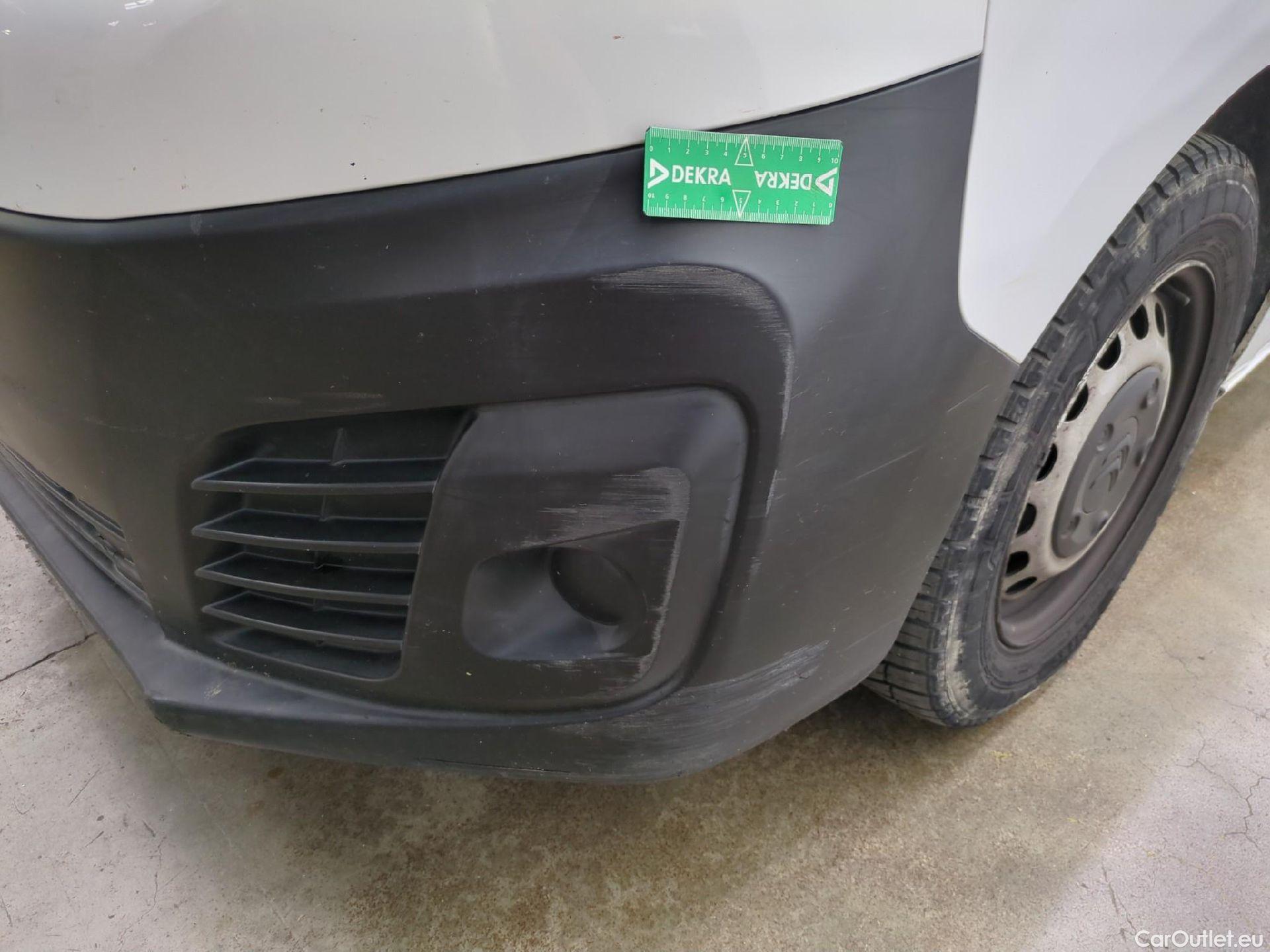  Citroen  Jumpy  Fourgon Club M 1.5 BlueHDi 100CV BVM6 E6d #38