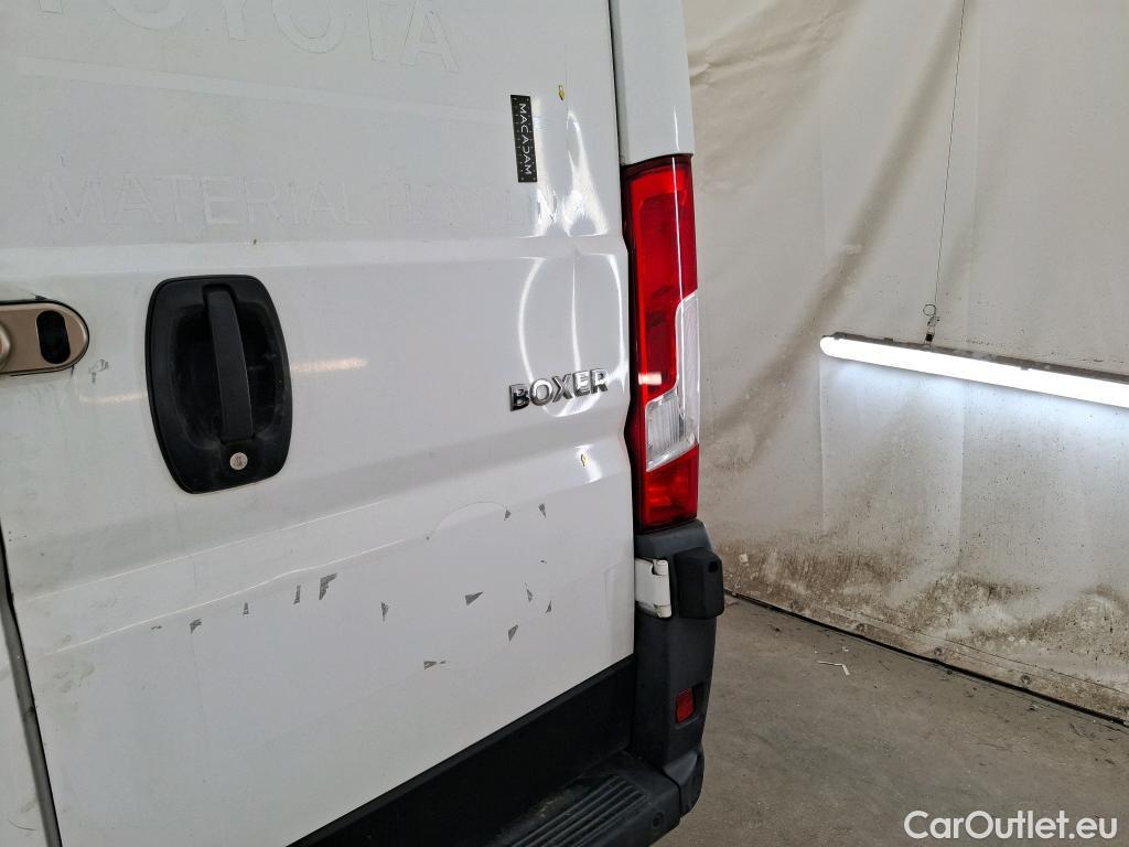  Peugeot  Boxer PEUGEOT  VU 4p Fourgon BLUEHDI 110 PREMIUM PA 333 L1H2 #19