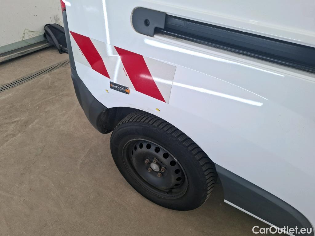  Renault  Kangoo  Express Maxi Extra (Série Spéciale) 1.5 dCi 90CV BVM5 E6 #50
