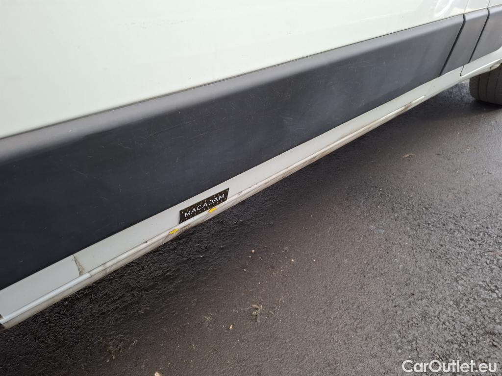  Peugeot  Boxer PEUGEOT  VU 4p Fourgon BLUEHDI 110 PREMIUM PA 333 L1H2 #40