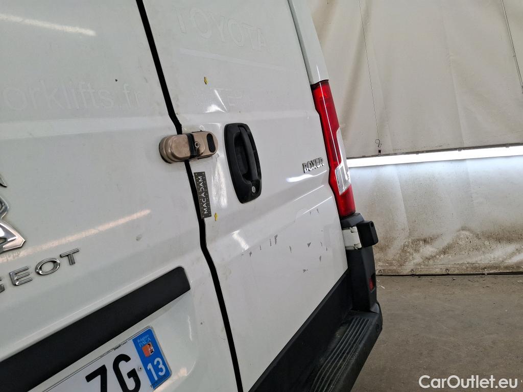  Peugeot  Boxer PEUGEOT  VU 4p Fourgon BLUEHDI 110 PREMIUM PA 333 L1H2 #18