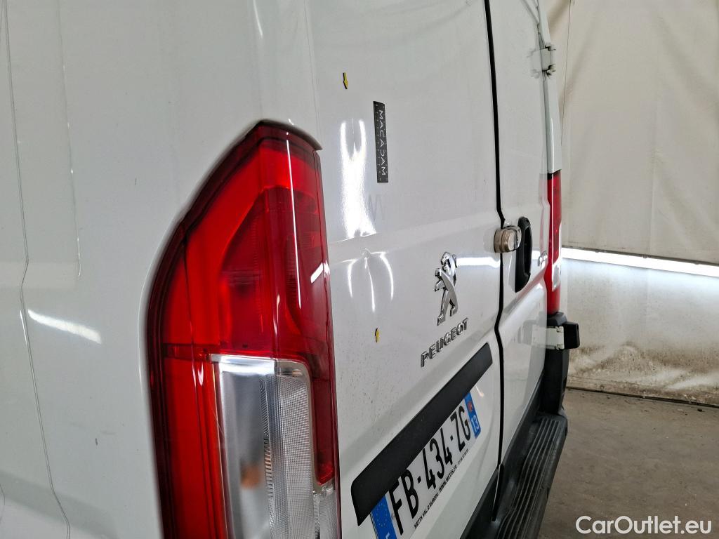  Peugeot  Boxer PEUGEOT  VU 4p Fourgon BLUEHDI 110 PREMIUM PA 333 L1H2 #21