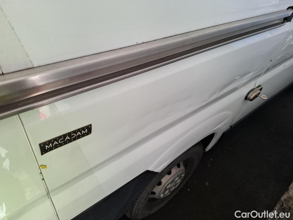  Peugeot  Boxer PEUGEOT  VU 4p Fourgon BLUEHDI 110 PREMIUM PA 333 L1H2 #9