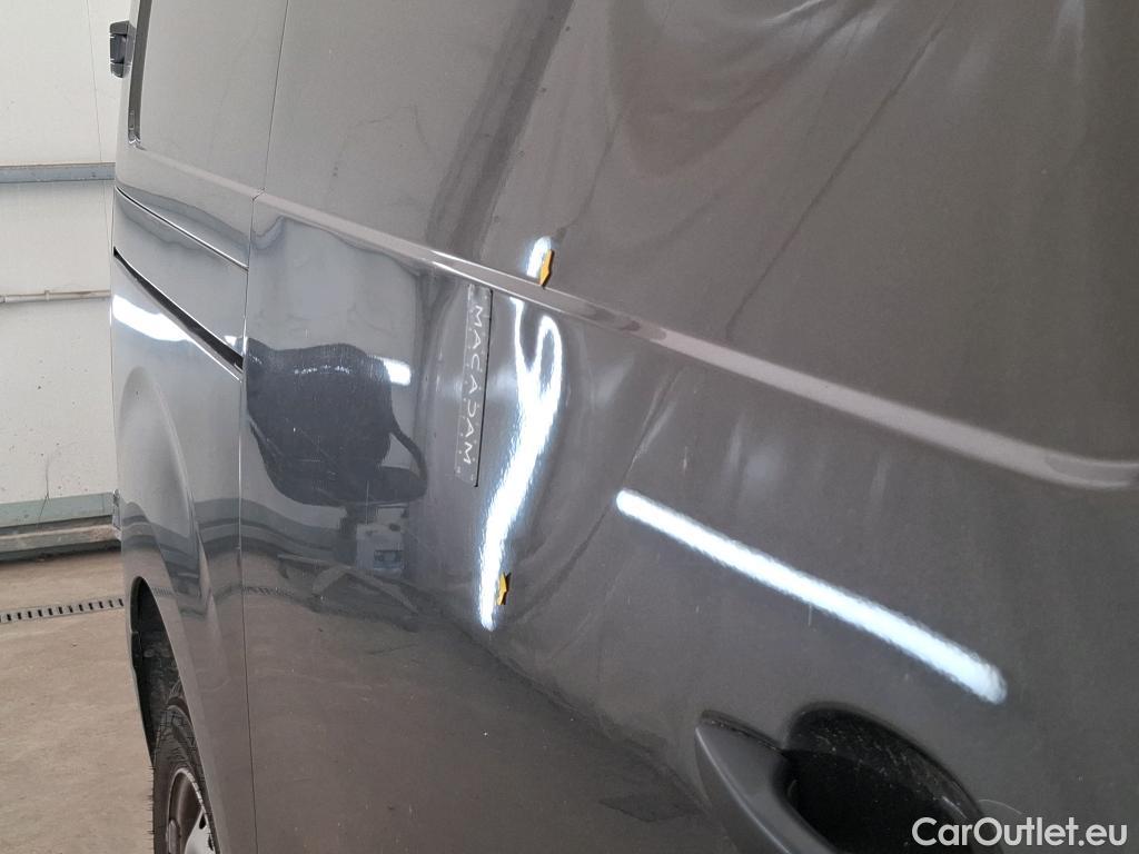 Opel  Vivaro OPEL  / 2019 / 4P / Fourgon tôlé 2.0 Diesel 120 ch Ptac aug L2 Pack clim #13