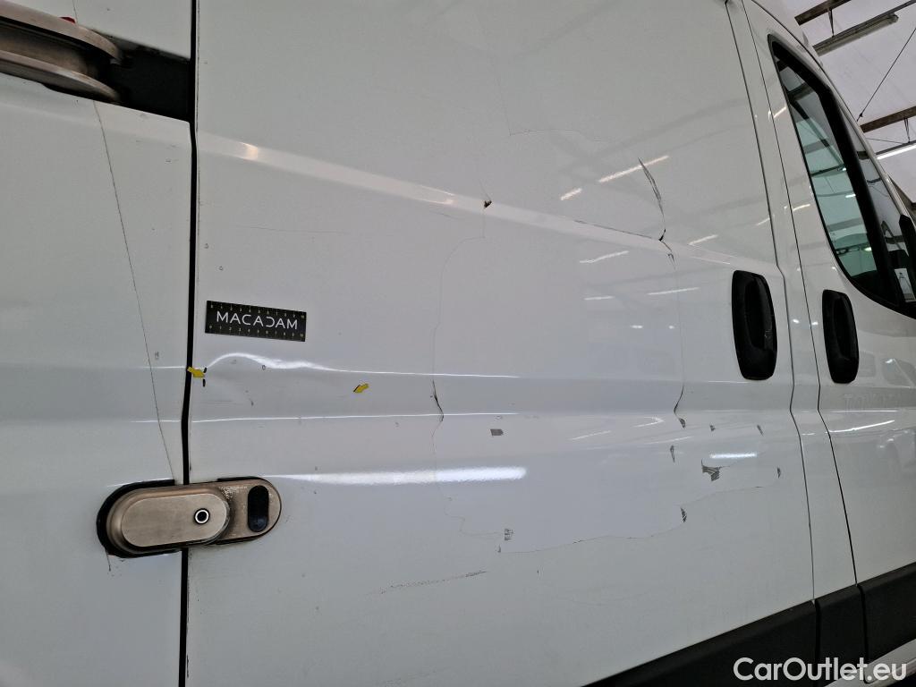  Peugeot  Boxer PEUGEOT  VU 4p Fourgon BLUEHDI 110 PREMIUM PA 333 L1H2 #31