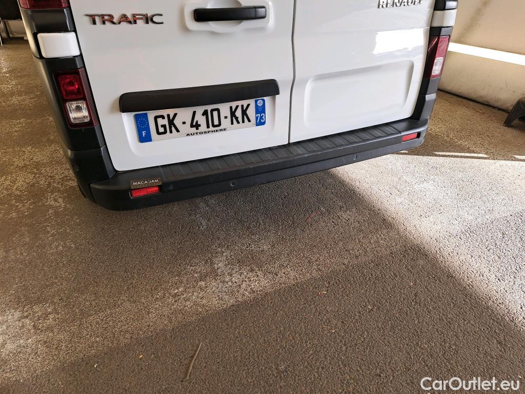  Renault  Trafic RENAULT  / 2021 / 4P / Fourgon tôlé FG GCF L2H1 3T Blue dCi 150 EDC #1