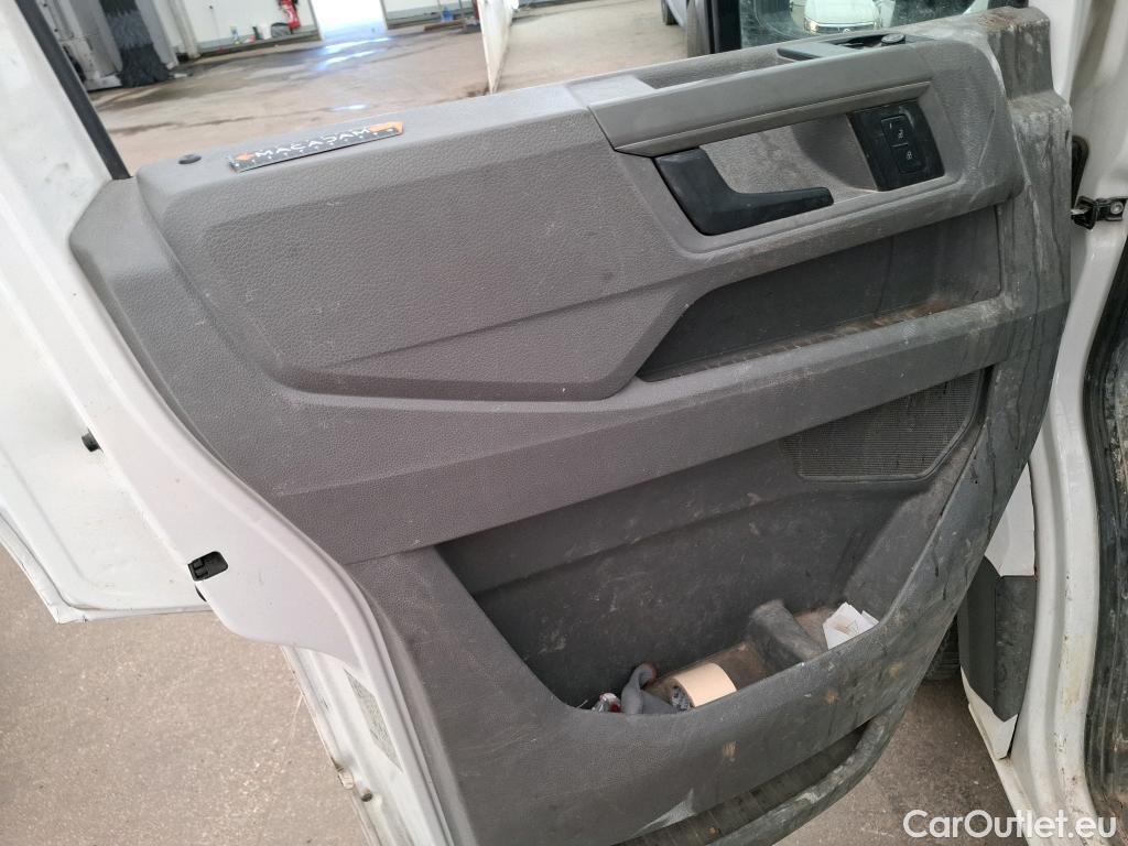  Volkswagen  Crafter  Plateau Plateau 35 lang FWD 2.0 #31