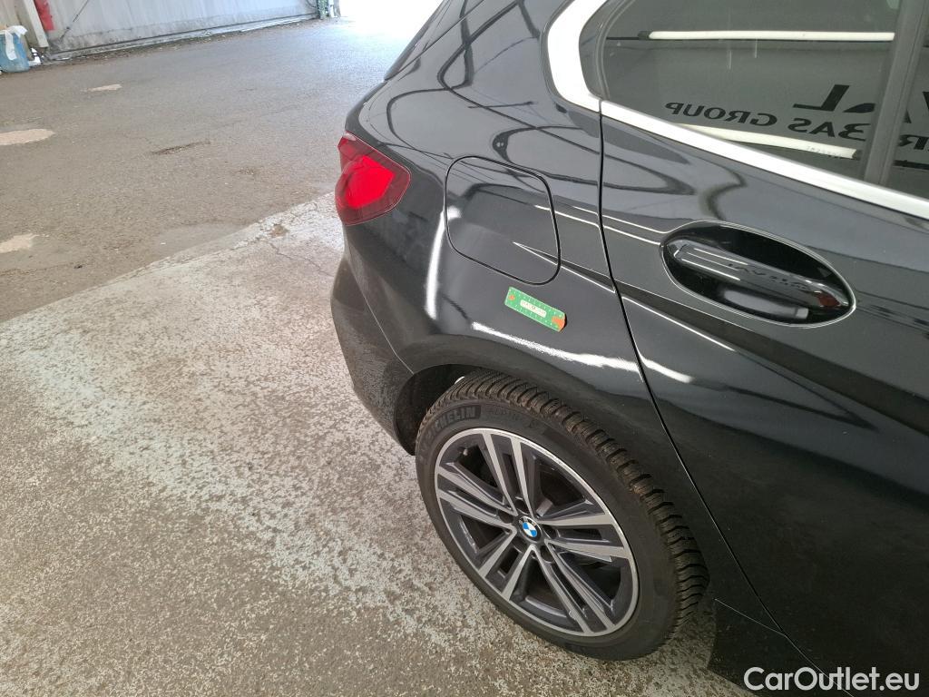  Bmw  Serie 1 BMW Série 1 / 2019 / 5P / Berline 116i DKG7 Business Design #7