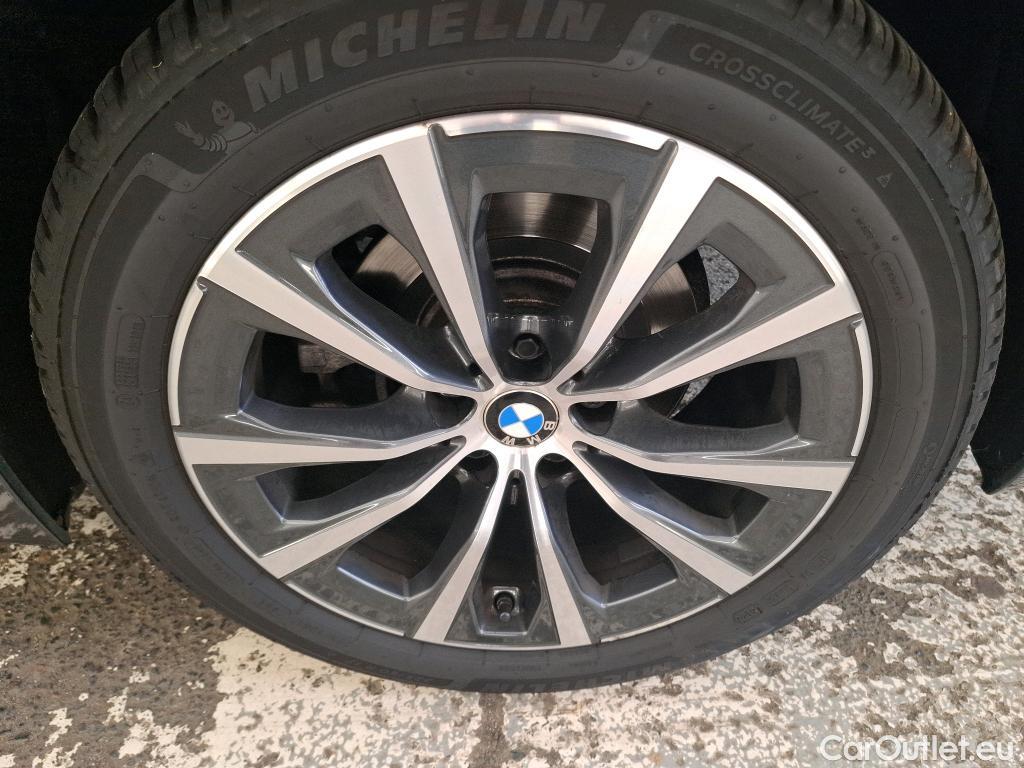  Bmw  Serie 3 BMW Série 3 Touring / 2019 / 5P / Break 320d 190ch Business Design BVA8 #10