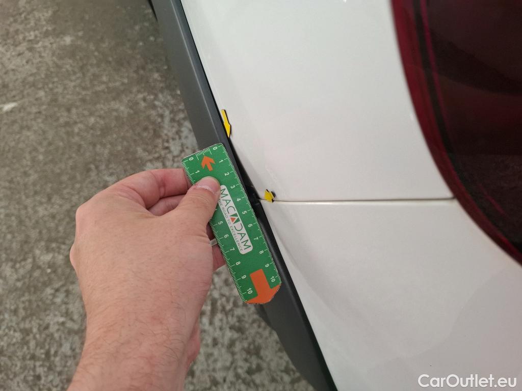  Citroen  C3  Feel 1.2 PureTech 80CV BVM5 E6d #3
