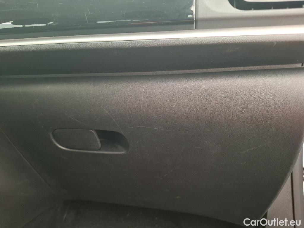  Citroen  C3  Feel 1.2 PureTech 80CV BVM5 E6d #36