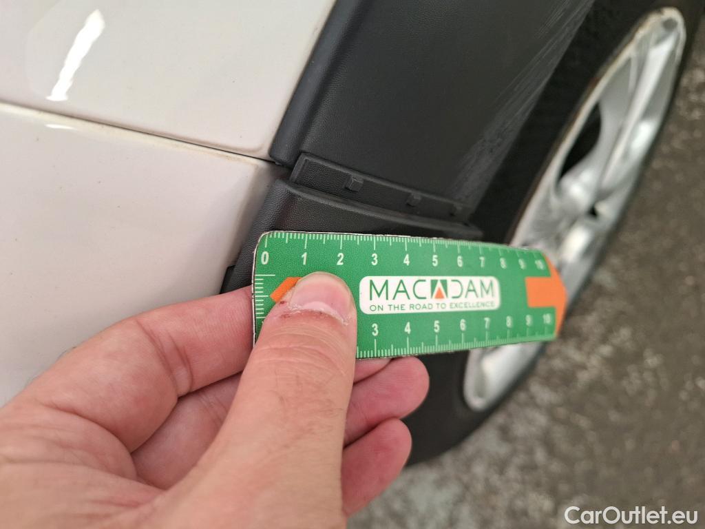  Citroen  C3  Feel 1.2 PureTech 80CV BVM5 E6d #59