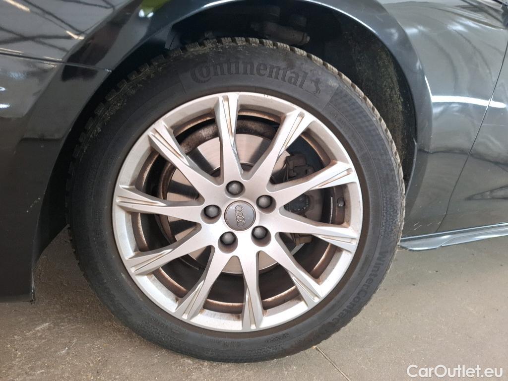  Audi  A4  Avant 35 TDI Business Line 2.0 TDI 165CV BVA7 E6dT #27
