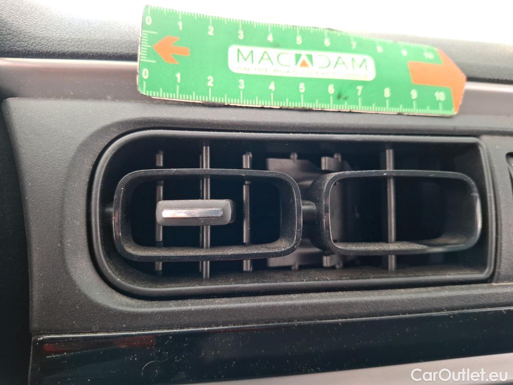  Citroen  C3  Feel 1.6 BlueHDi 75CV BVM5 E6 #28