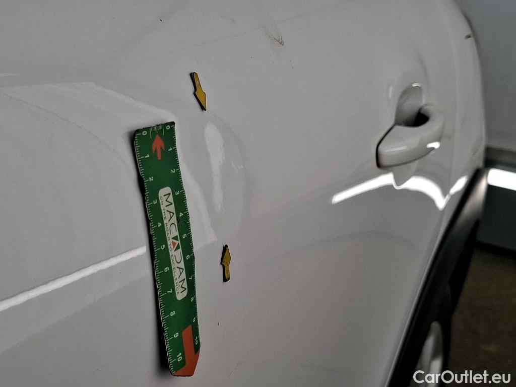  Citroen  C3  Feel 1.6 BlueHDi 75CV BVM5 E6 #13