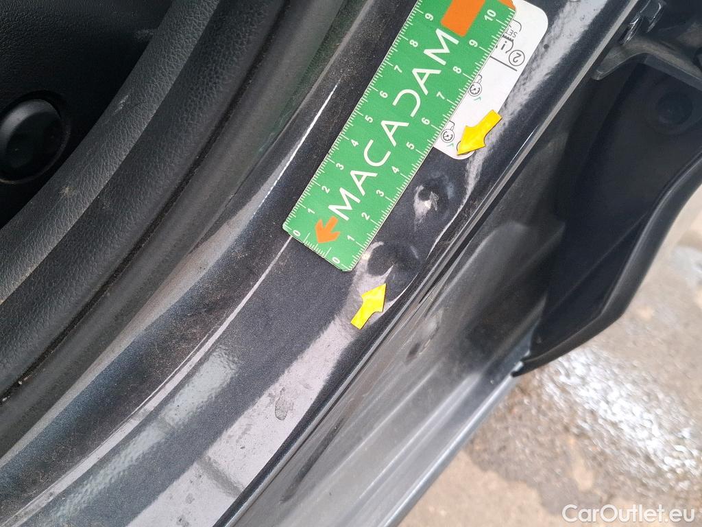  Hyundai  i30  cw Business 1.6 CRDi 115CV BVM6 E6d #5