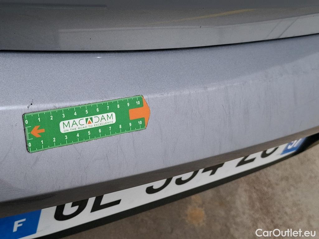  Peugeot  208  Active Pack 1.5 HDi 100CV BVM6 E6d #52