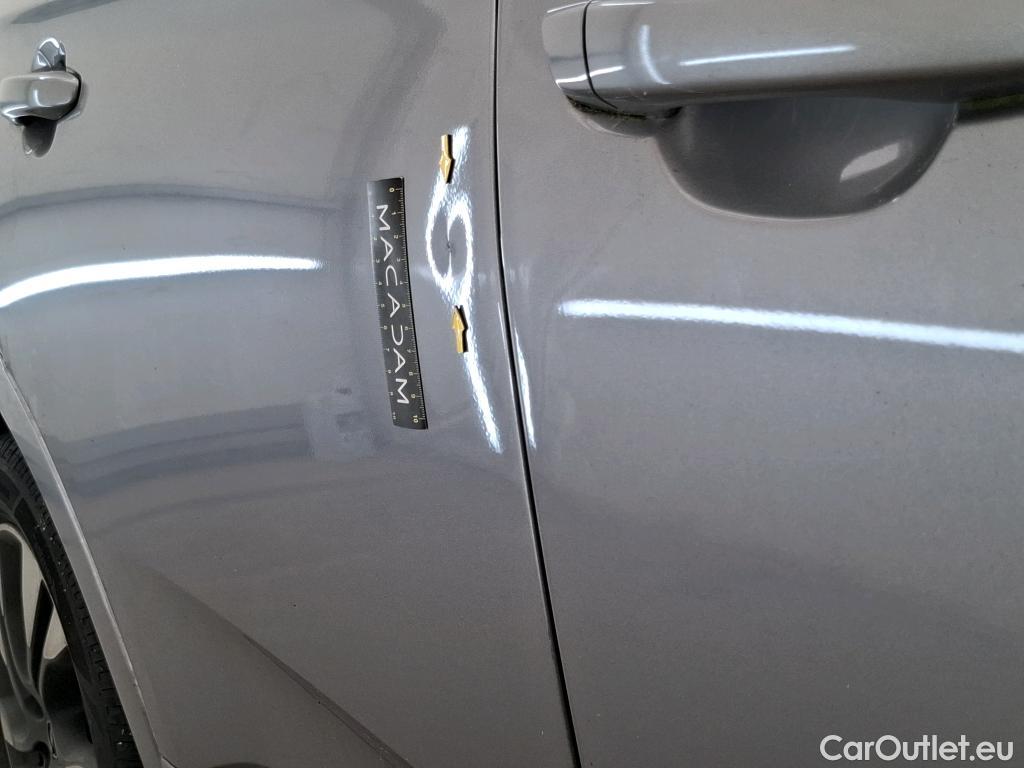  Opel   Grandland X Grandland X Elegance Business 1.5 130CV BVA8 E6d #2