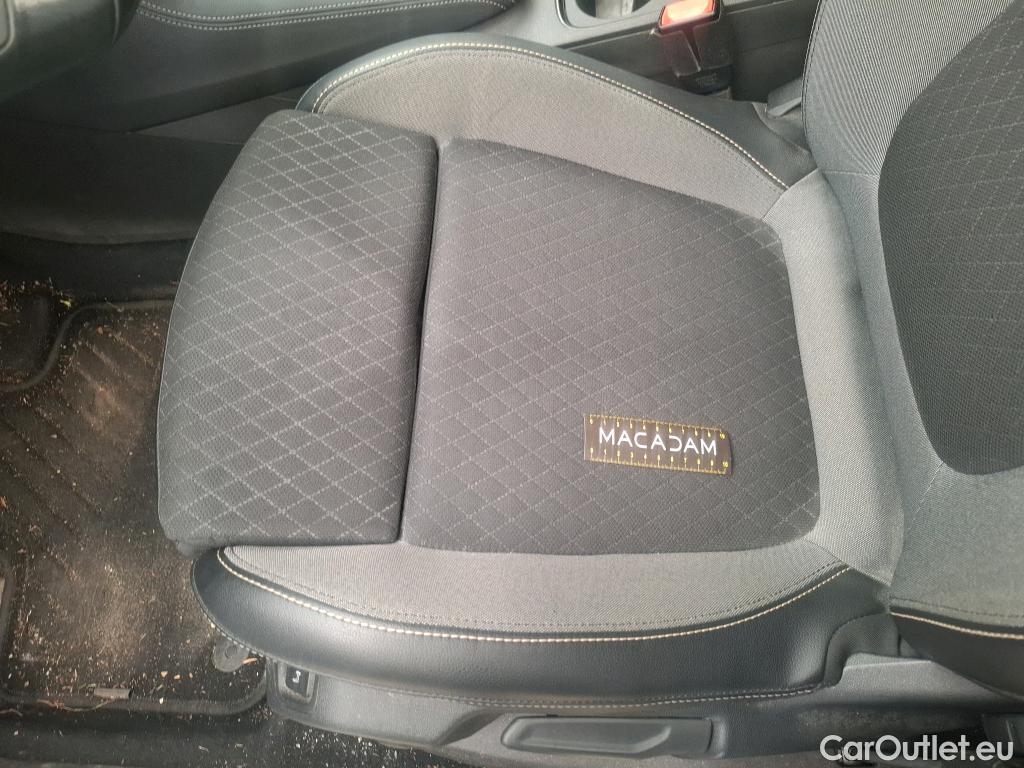  Opel   Grandland X Grandland X Elegance Business 1.5 130CV BVA8 E6d #3