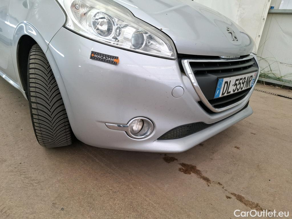  Peugeot  208  Business Pack 1.6 HDi 90CV BVM5 E5 #5