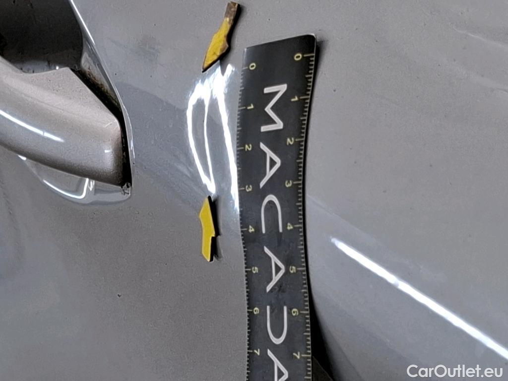  Peugeot  208  Business Pack 1.6 HDi 90CV BVM5 E5 #9