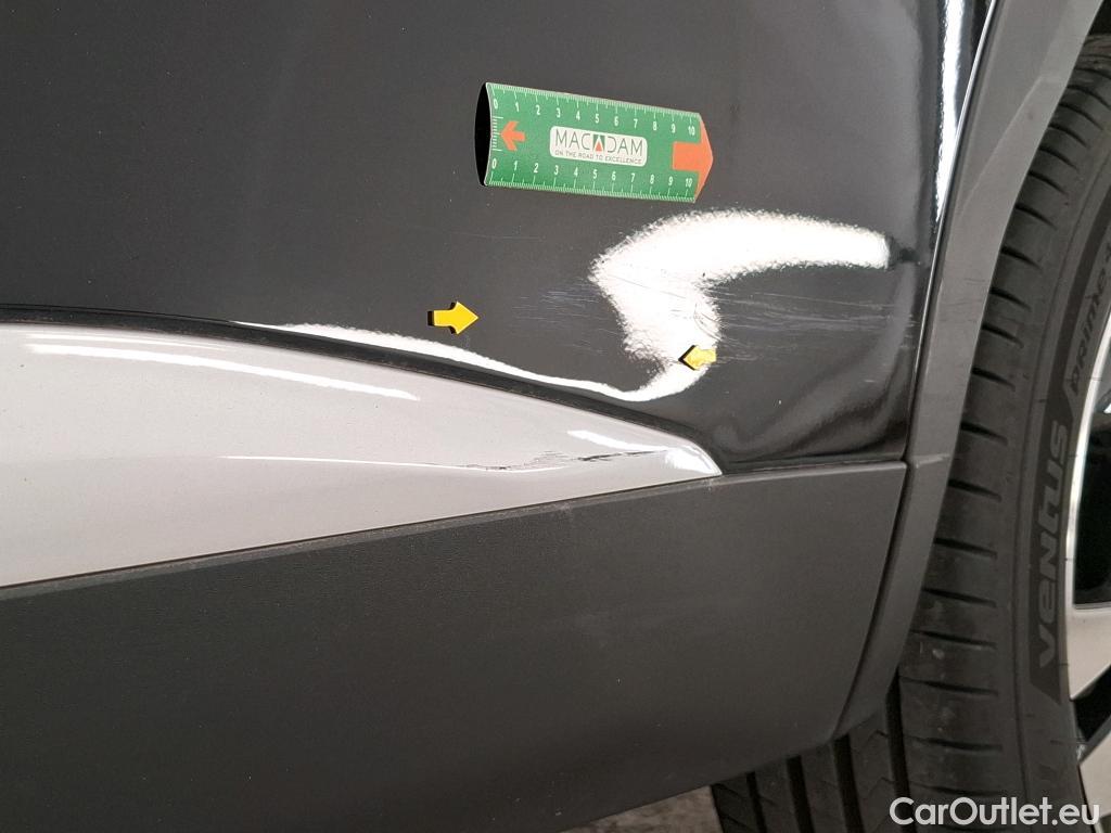  Peugeot  2008  Allure Pack 1.2 PureTech 130CV BVA8 E6d #10