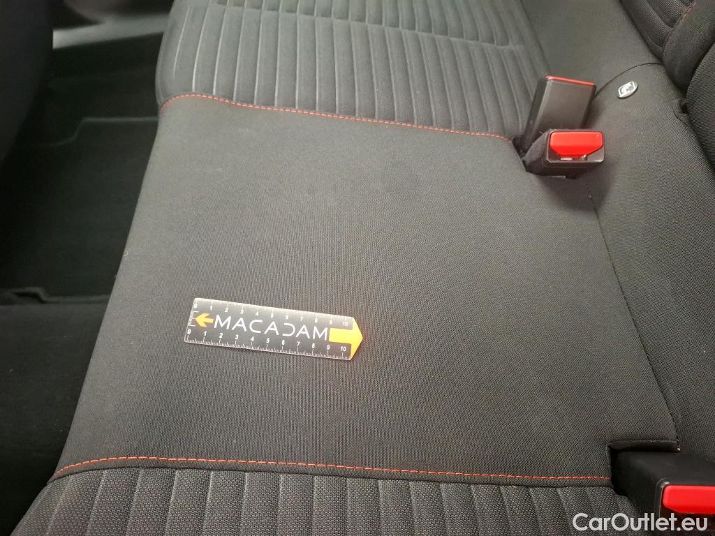  Peugeot  2008  Active Pack 1.5 HDi 110CV BVM6 E6d #20