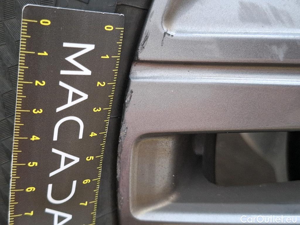  Peugeot  208  Active Pack 1.5 HDi 100CV BVM6 E6d #63