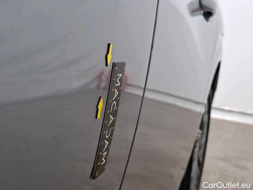  Peugeot  208  Active Pack 1.5 HDi 100CV BVM6 E6d #37