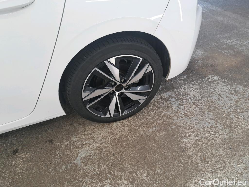  Peugeot  308  Allure 1.5 HDi 130CV BVA8 E6d #37