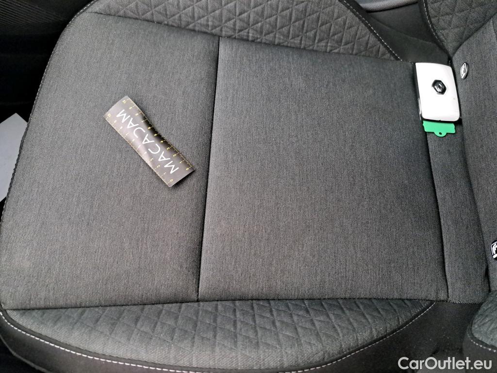  Renault  Captur  II Business 1.6 E-TECH Hybrid 145CV BVA6 E6d #21
