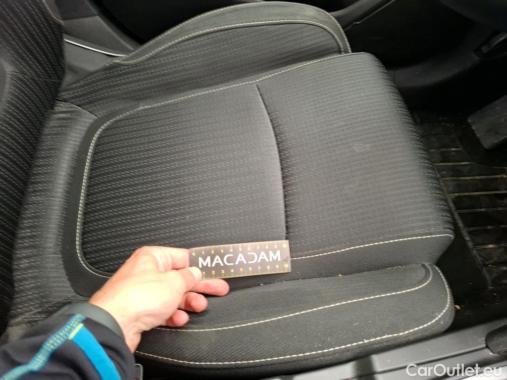  Renault  Megane  IV Berline 5pt. Business 1.5 dCi 115CV BVM6 E6dT #51