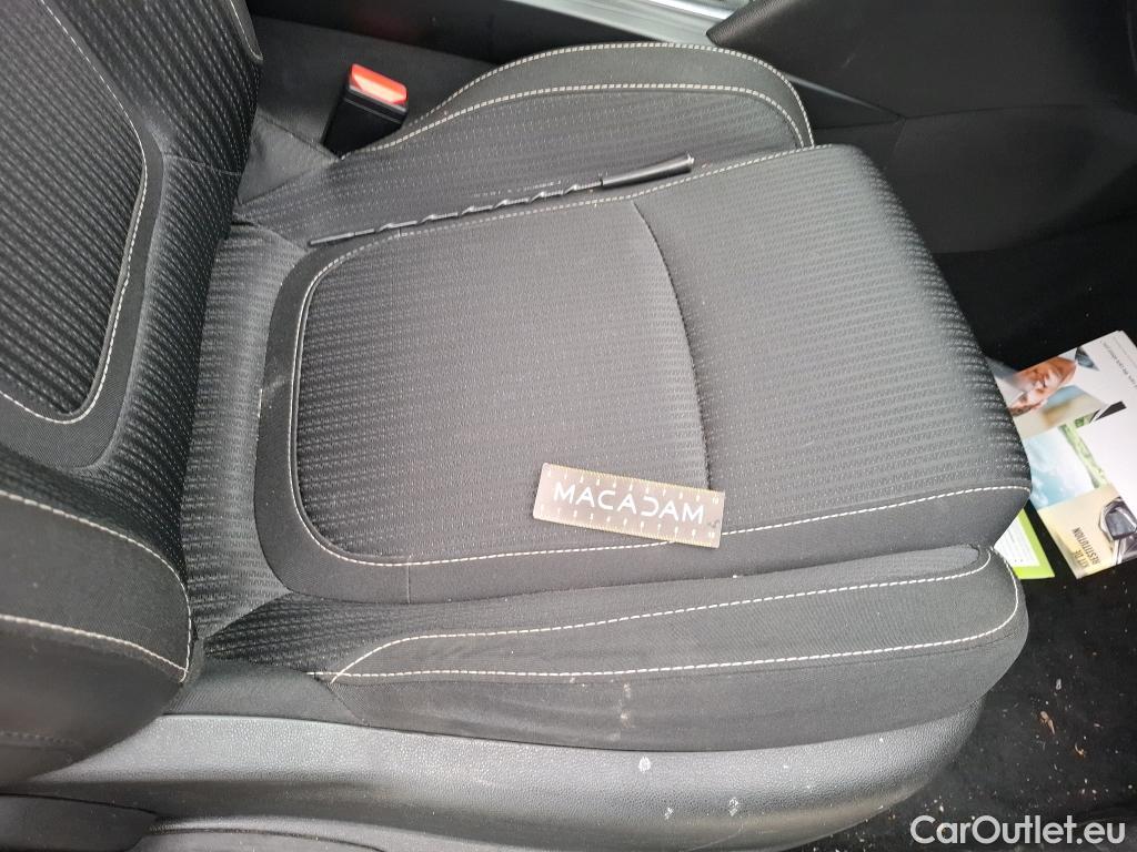 Renault  Megane  IV Berline 5pt. Business 1.5 dCi 115CV BVM6 E6dT #50