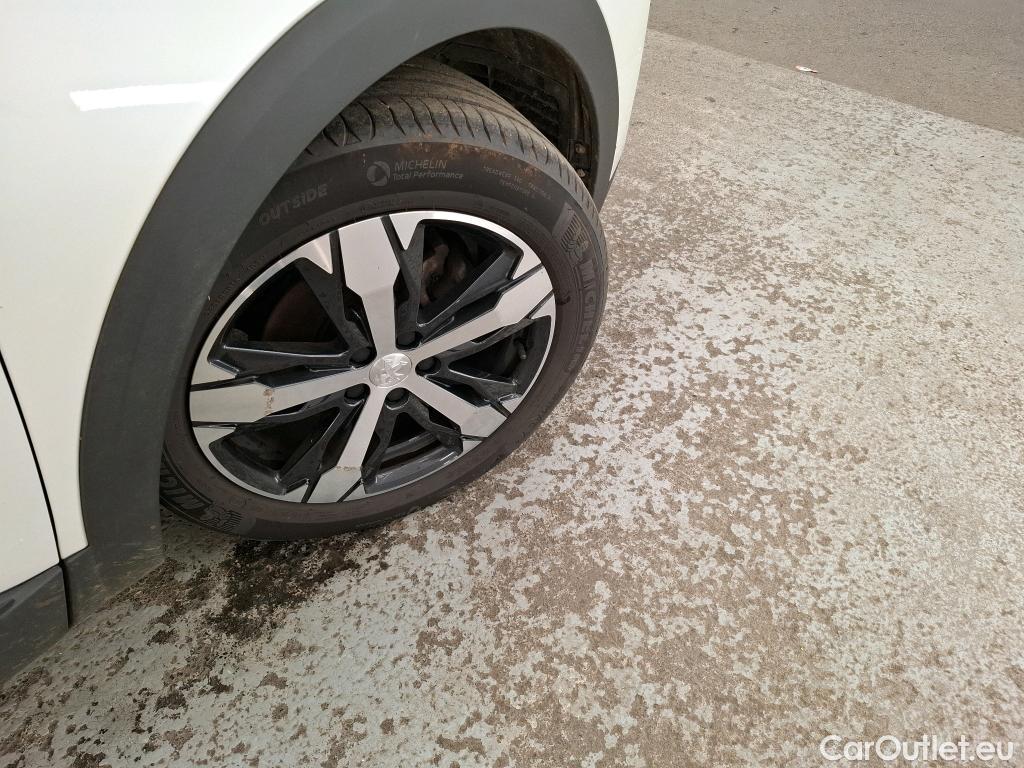  Peugeot  5008  Allure Pack 1.5 HDi 130CV BVM6 7 Sieges E6d #11