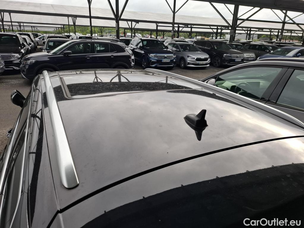  Volkswagen  Passat VOLKSWAGEN  SW / 2019 / 5P / Break 2.0 TDI 150 SCR DSG7 SW ELEGANCE #50
