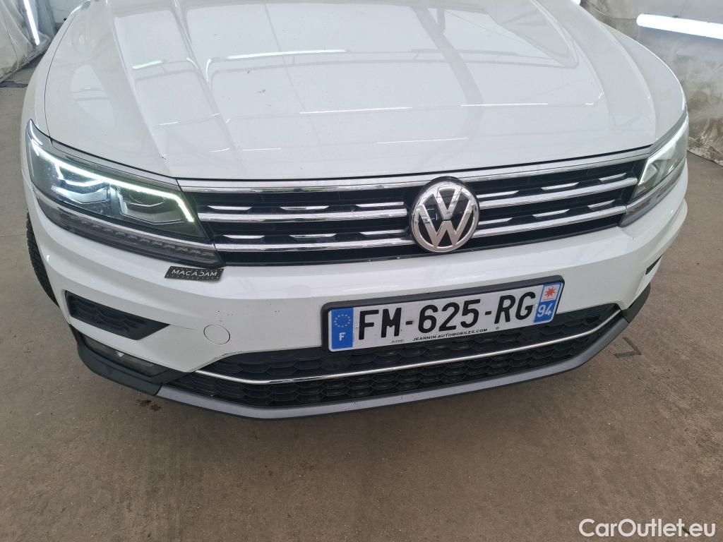  Volkswagen  Tiguan VOLKSWAGEN   2016  5P  SUV 20 TDI 150 DSG7 Carat Exclusive #17