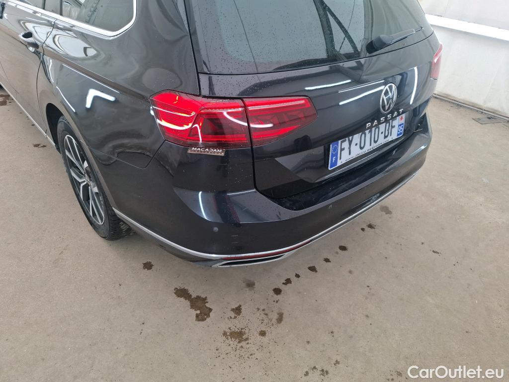  Volkswagen  Passat VOLKSWAGEN  SW / 2019 / 5P / Break 2.0 TDI 150 SCR DSG7 SW ELEGANCE #18