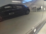  Volkswagen  Passat Volkswagen  2.0 TDI EVO 150 KM 6 biegów Business 4d #35