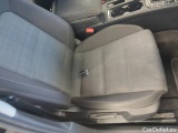  Volkswagen  Passat Volkswagen  2.0 TDI EVO 150 KM 6 biegów Business 4d #90